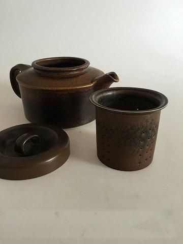 Antique Arabia Stoneware. Ruska Tea Pot