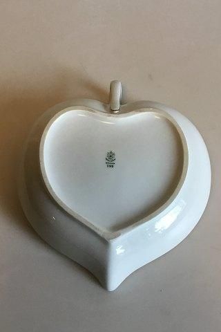 Antique Bing & Grondahl Aarestrup Heart shaped Cake Dish No 199
