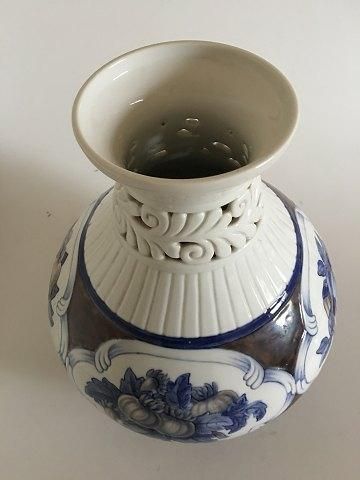 Antique Bing & Grondahl Art Nouveau Unique vase by Fanny Garde from 1929