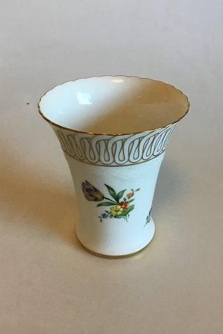 Antique Bing & Grondahl Saxon Flower, White Vase No 186
