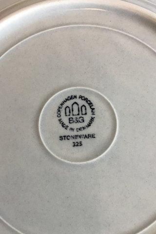 Antique Bing & Grondahl Stoneware Columbia Plate No 325
