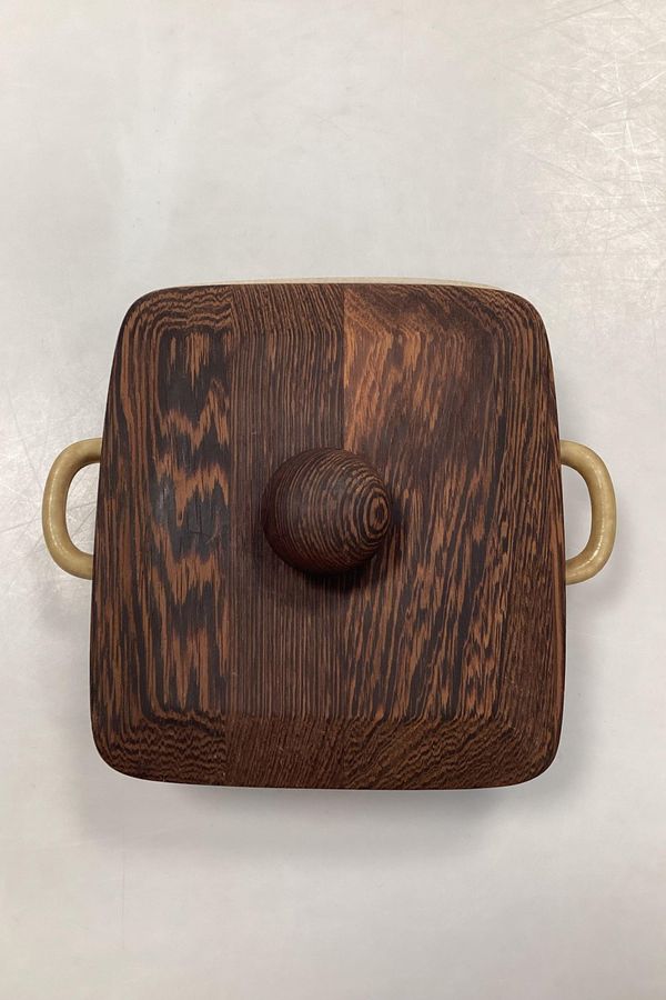Antique Bing og Grøndahl / Kronjyden Relief Bowl with Wooden Lid
