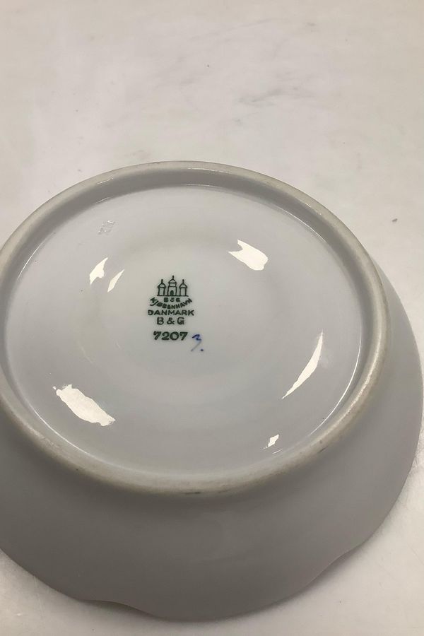 Antique Bing and Grondahl Blue Traditional bowl No 7207