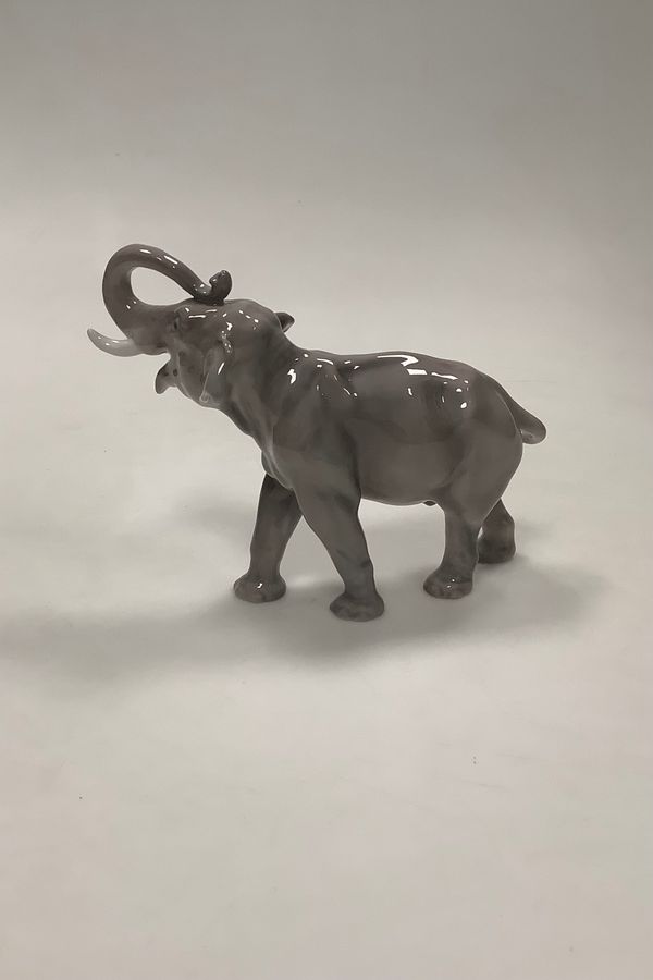 Antique Bing and Grondahl Figurine of Elephant No 1806