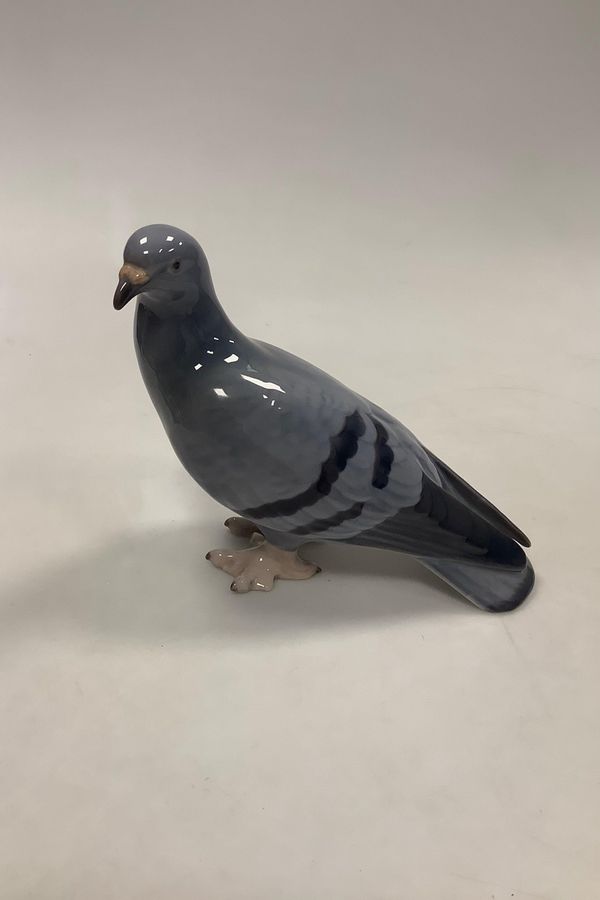 Antique Bing and Grondahl Figurine Pigeon No. 1911