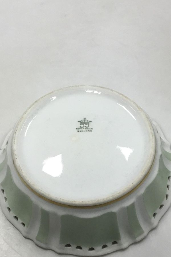 Antique Dahl Jensen Queen pattern with green decoration Bowl