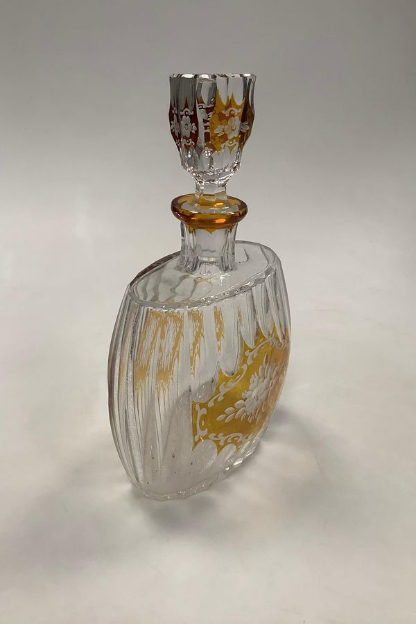 Antique Beautiful Decanter in clear and yellow Glass Measures 26cm / 10.24 inch
