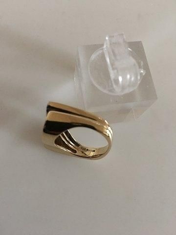 Antique Georg Jensen 18K Partly Rhodinated Gold Ring with ten Brilliant Diamonds.