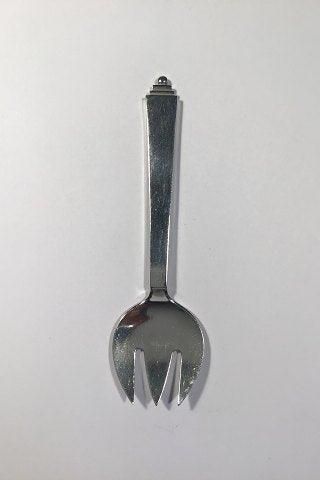 Antique Georg Jensen Sterling Silver Pyramid Hors d'oeuvre Fork No 262