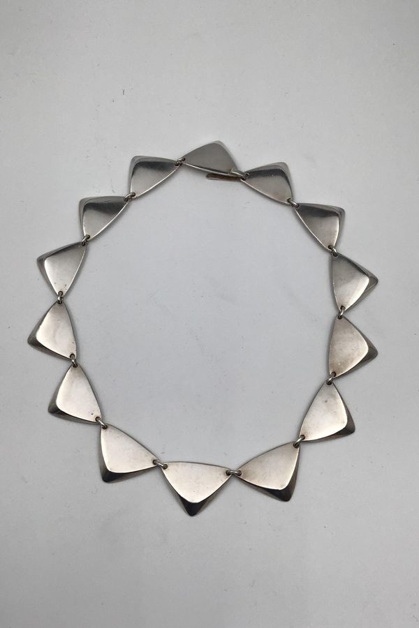 Antique Hans Hansen Sterling Silver Necklace No. 319.