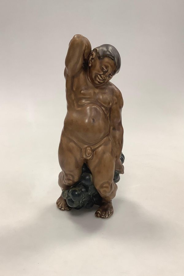 Antique Kai Nielsen Stoneware figurine no. 4025 Man with Grapes