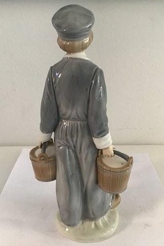 Antique Lladro Figurine Dutch Boy with milkpails, No 4811