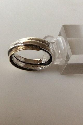 Antique Rauff ring in Sterling Silver with detail of satin finished gold