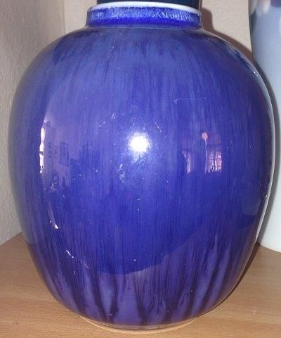 Antique Royal Copenhagen Art Nouveau Crystalline Glaze vase by Soren Berg from 4-1-1928