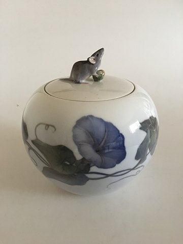 Antique Royal Copenhagen Art Nouveau Vase with lid of a mouse with nut No 790/703