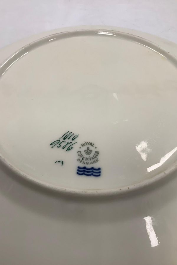 Antique Royal Copenhagen Fensmark Dinner Plate No 884/9586