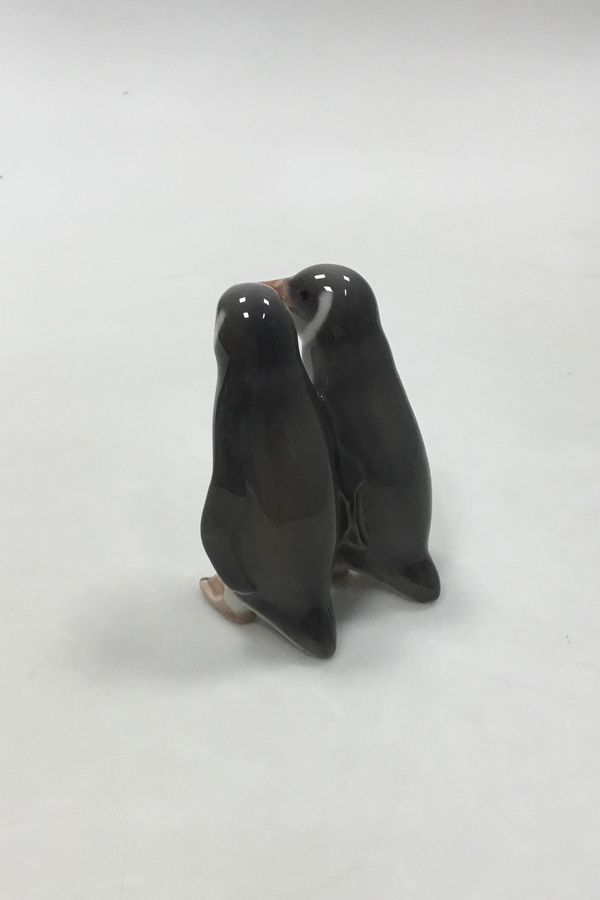 Antique Royal Copenhagen Figurine of two penguins No 1190