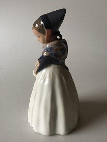Antique Royal Copenhagen Figurine Amager Girl No 1251