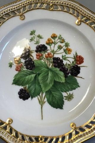Antique Royal Copenhagen Flora Danica Fruit Plate No 429/3584.