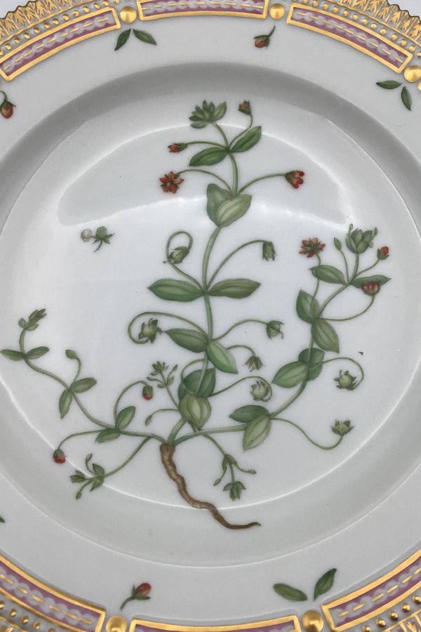 Antique Royal Copenhagen Flora Danica Dinner plate No. 20/3549