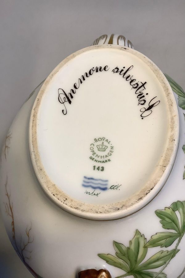 Antique Royal Copenhagen Flora Danica Teapot with lid no. 3631 / 143