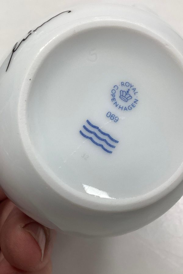 Antique Royal Copenhagen Minas Bebe Design Blue Mocha Cup No. 069