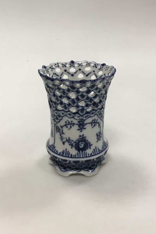 Antique Royal Copenhagen Blue Fluted Full Lace Vase No 1016