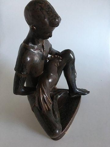 Antique Royal Copenhagen Stoneware Johannes Hedegaard Figurine No 20885