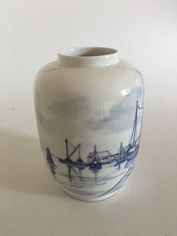 Antique Royal Copenhagen Unique Vase by Lars Swane No C 151