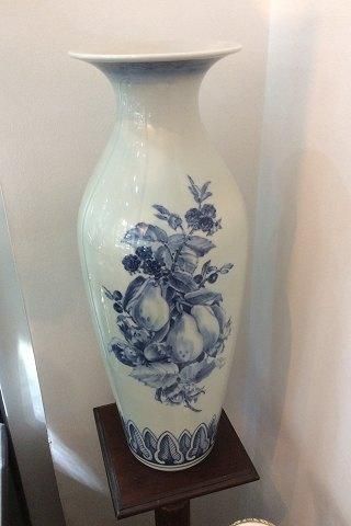 Antique Royal Copenhagen Unique Vase by Oluf Jensen with Flowers, fruit and bees from 1920