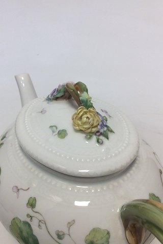 Antique Exhibition model Royal Copenhagen Flora Danica Tea Pot with lid no. 3631 / 143