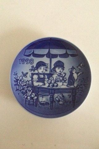 Antique Bing & Grondahl Childrens Day Plate 1998