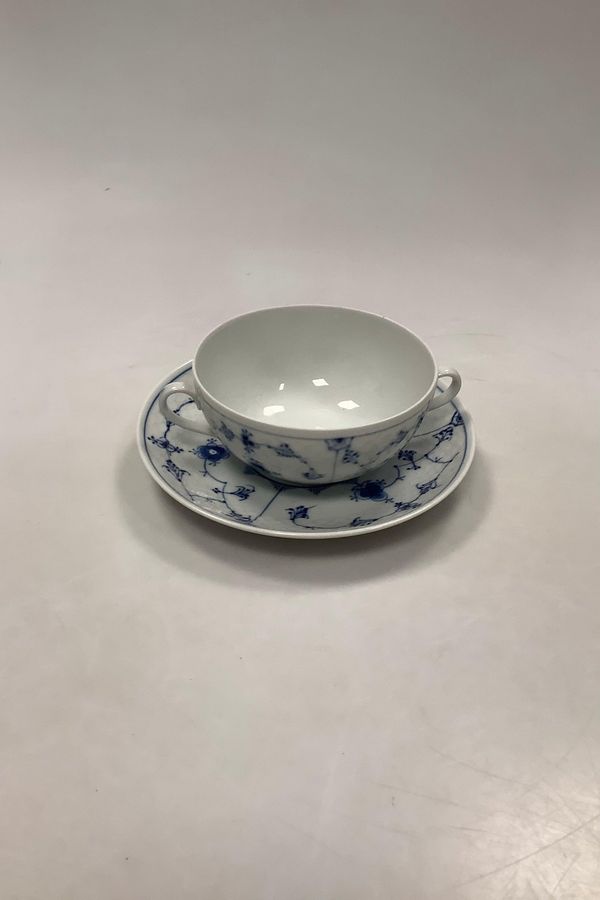 Antique Bing and Grondahl blue fluted Bouillon cup without lid No 247