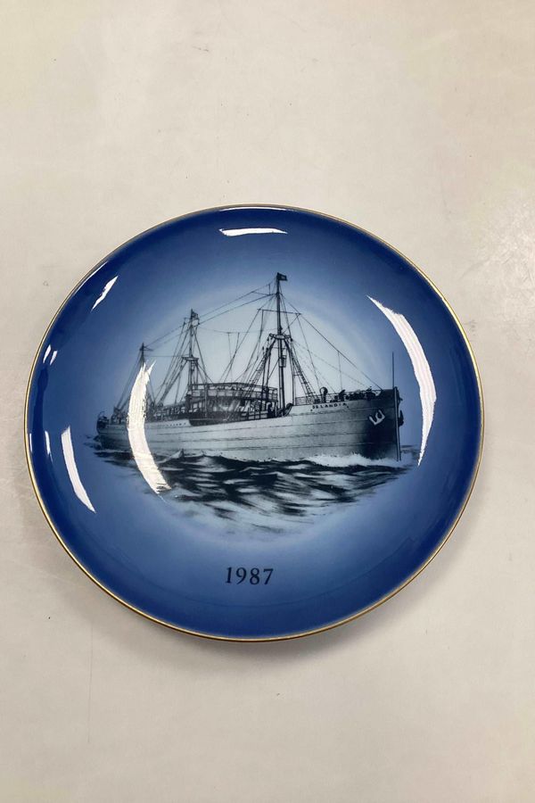 Antique Bing and Grondahl Ship Plate from 1987