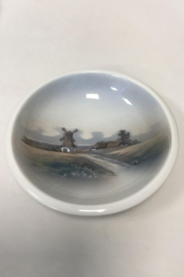 Antique Lyngby Porcelain Bowl No 124-2 / 93
