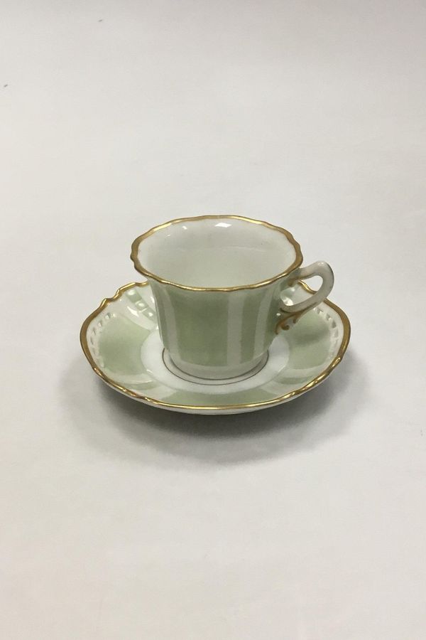 Dahl Jensen Queen Pattern with green decoration Mocha cup