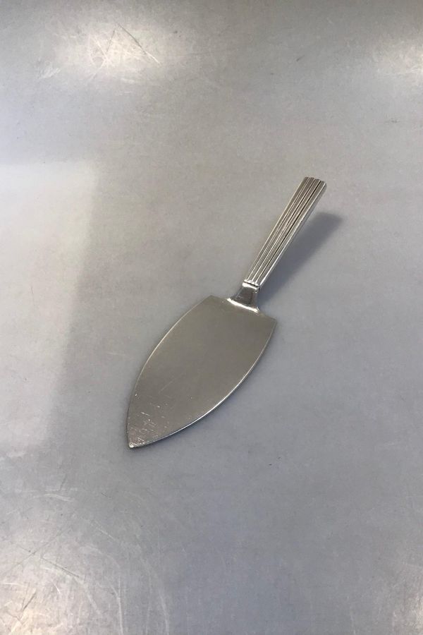 Georg Jensen Bernadotte Sterling Silver layer cake Server / spatula No 191