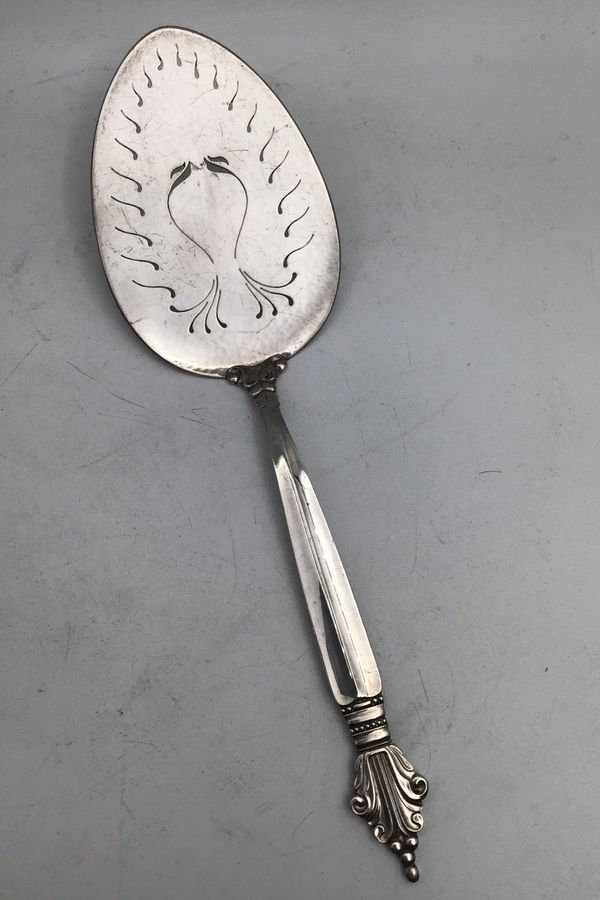 Georg Jensen Sterling Silver Acanthus Fish Serving Spade No. 231