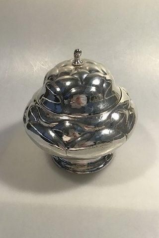 Lidded Caviar Dish, Silver, gilt innerdish (1919)