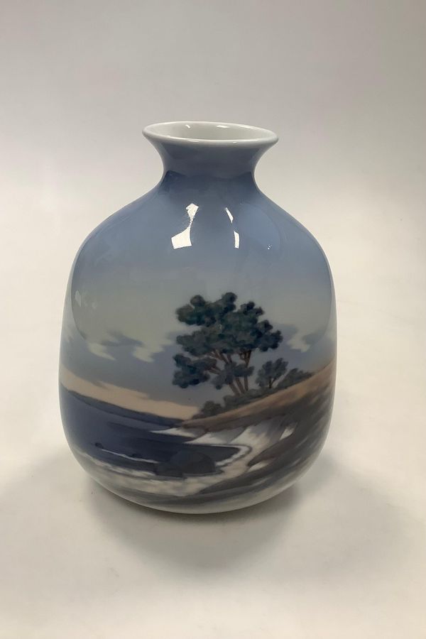 Lyngby Porcelain vase with landscape motif No 150 -2 / 85