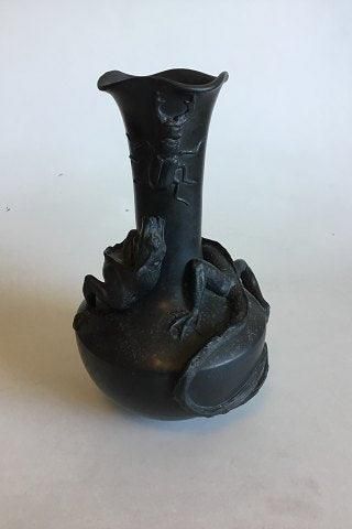 P. Ipsen, vase, Black Terracotta decorated with Lizard/Dragon and Stag-Beetle No 331