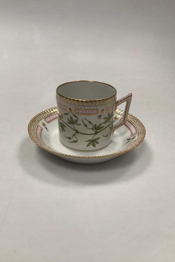 Royal Copenhagen Flora Danica Chocolate Cup No 20/ 3512 / 3513