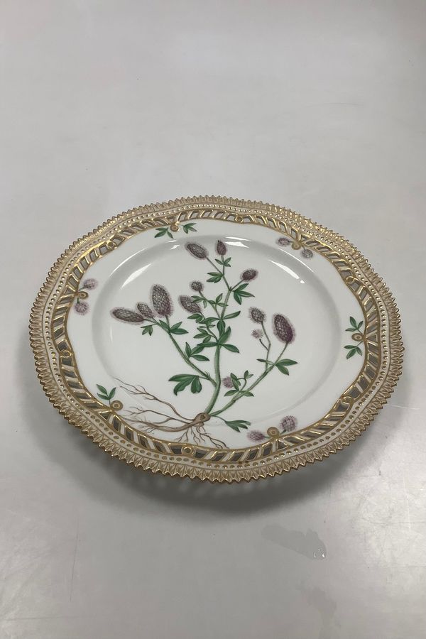 Royal Copenhagen Flora Danica Lunch Plate No 20/3554 with openwork edge