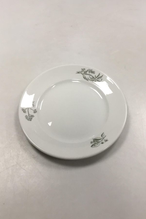 Royal Copenhagen Hotel porcelain decorated with wild plants Side plate No 6005