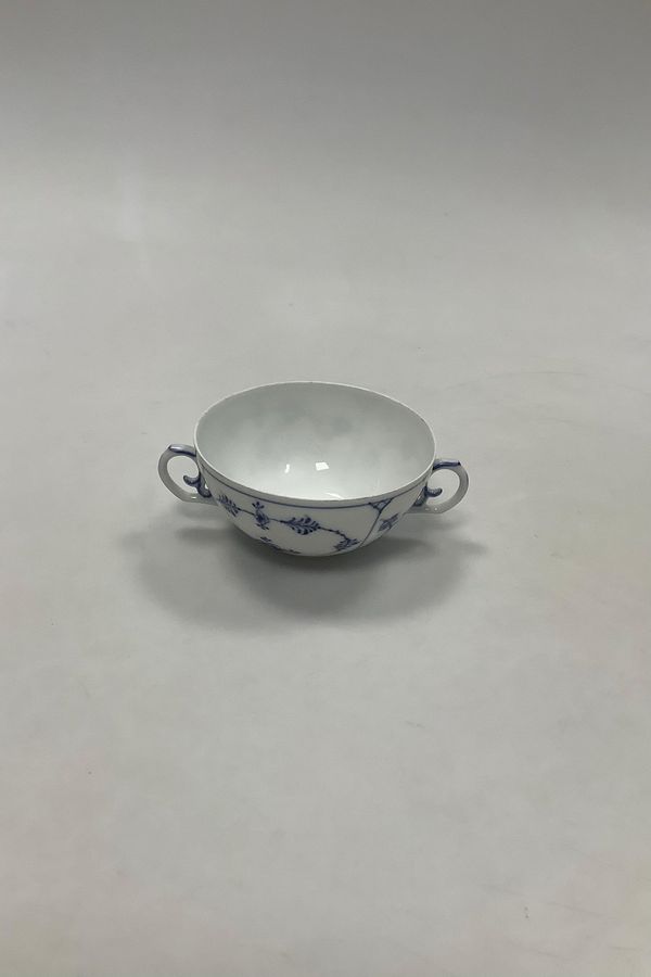 Royal Copenhagen Blue Fluted Blue Fluted Plain Bouillon Cup No 87