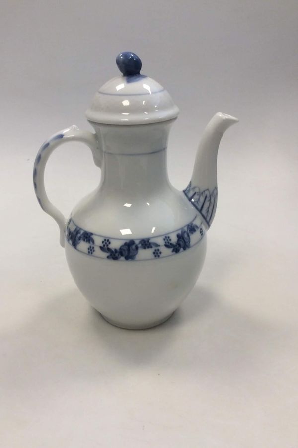 Royal Copenhagen Rosenknop Coffee Pot No 8189