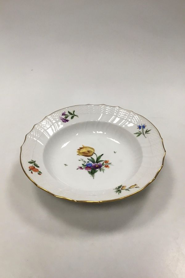 Royal Copenhagen Saxon Flower Light Soup Plate No 1616