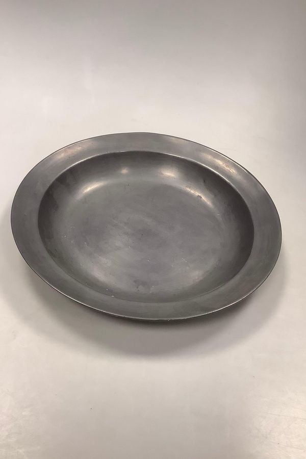 Large Beautiful Round Pewter Dish