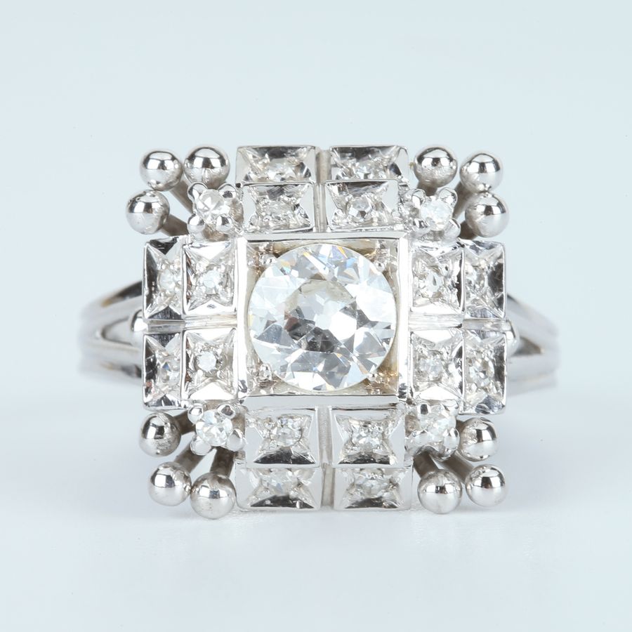 Antique White Gold Ring with Diamonds