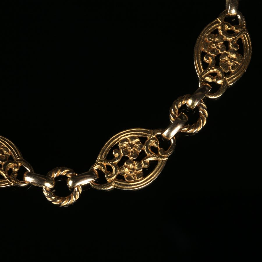 Antique Antique 19K Gold Bracelet with floral links